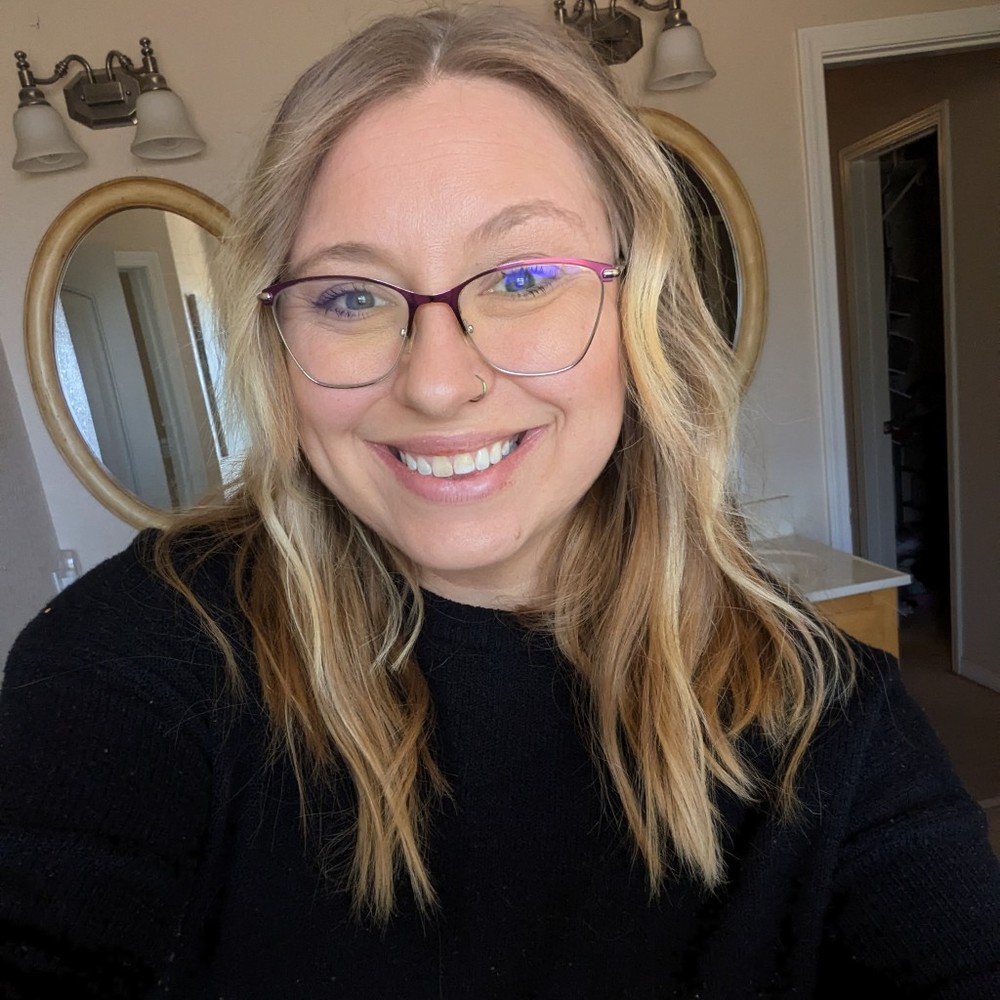 Meet your Posher, Katelyn